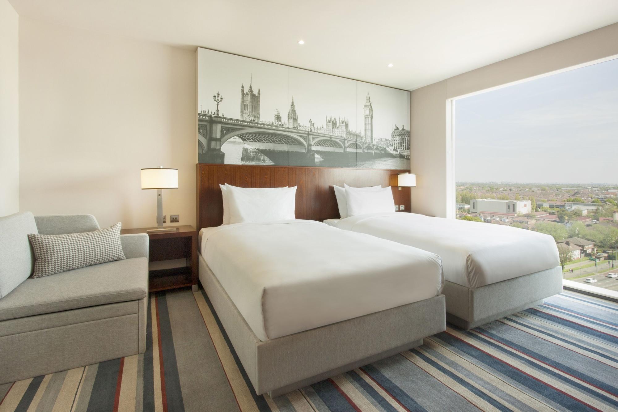 Hyatt Place West London Hayes Hillingdon Exterior photo