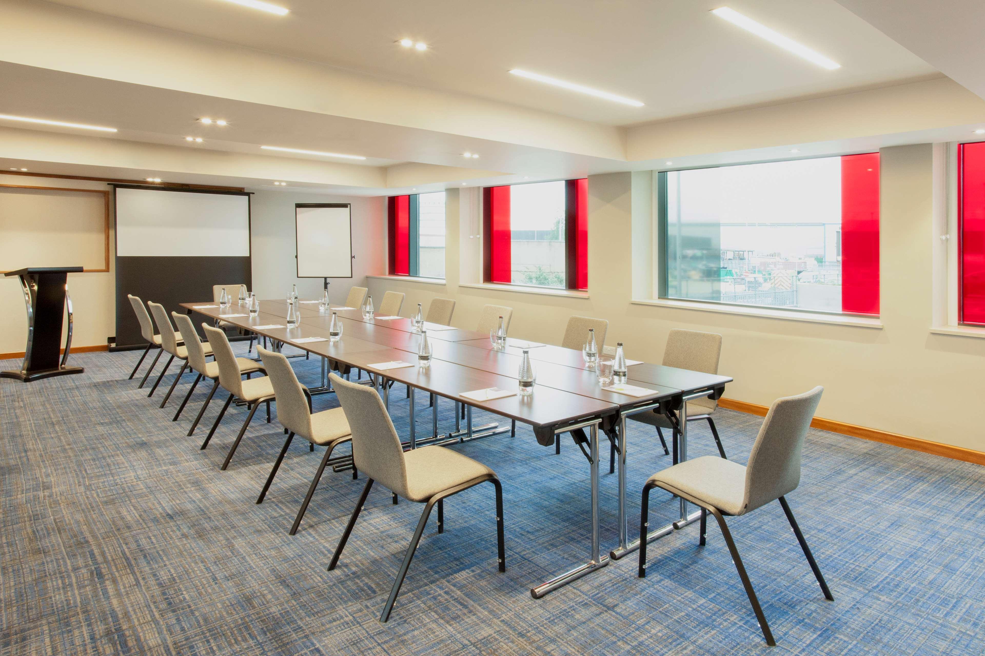 Hyatt Place West London Hayes Hillingdon Exterior photo